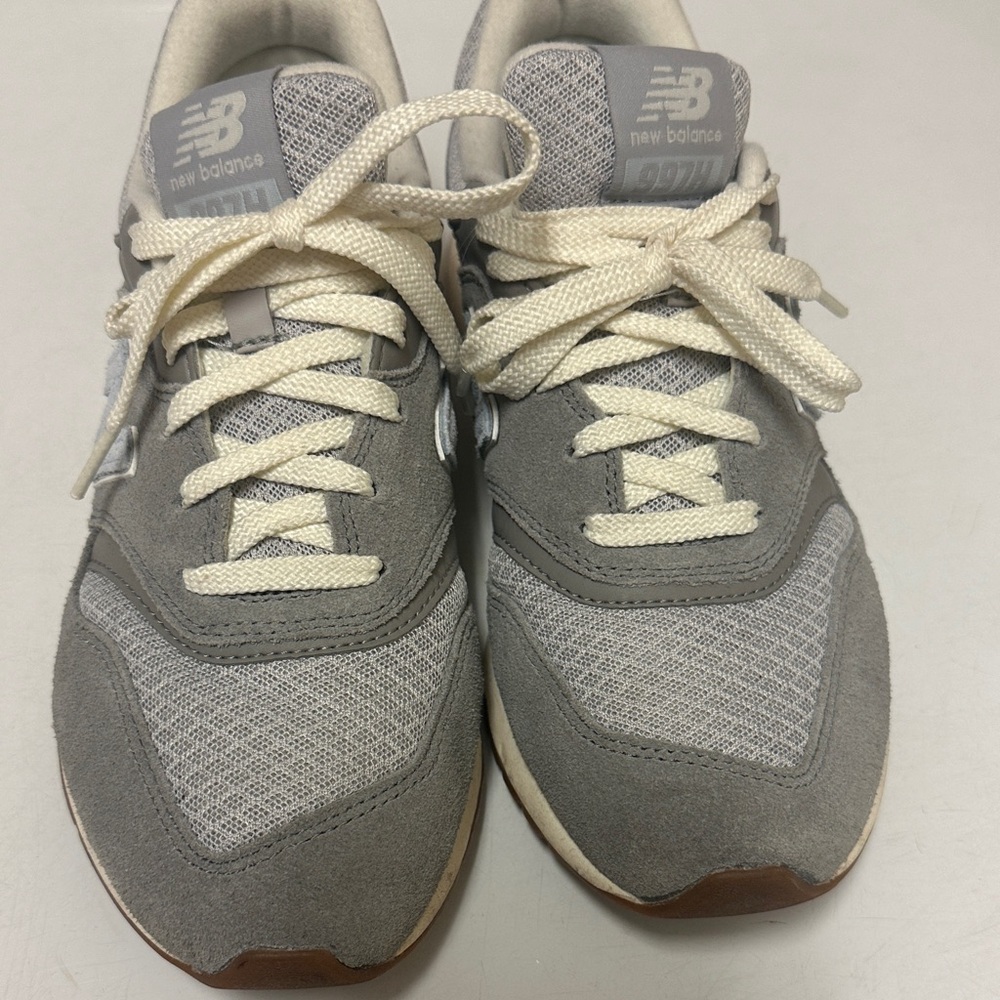 New Balance Gray and White Athletic Shoes - Picture 2 of 8